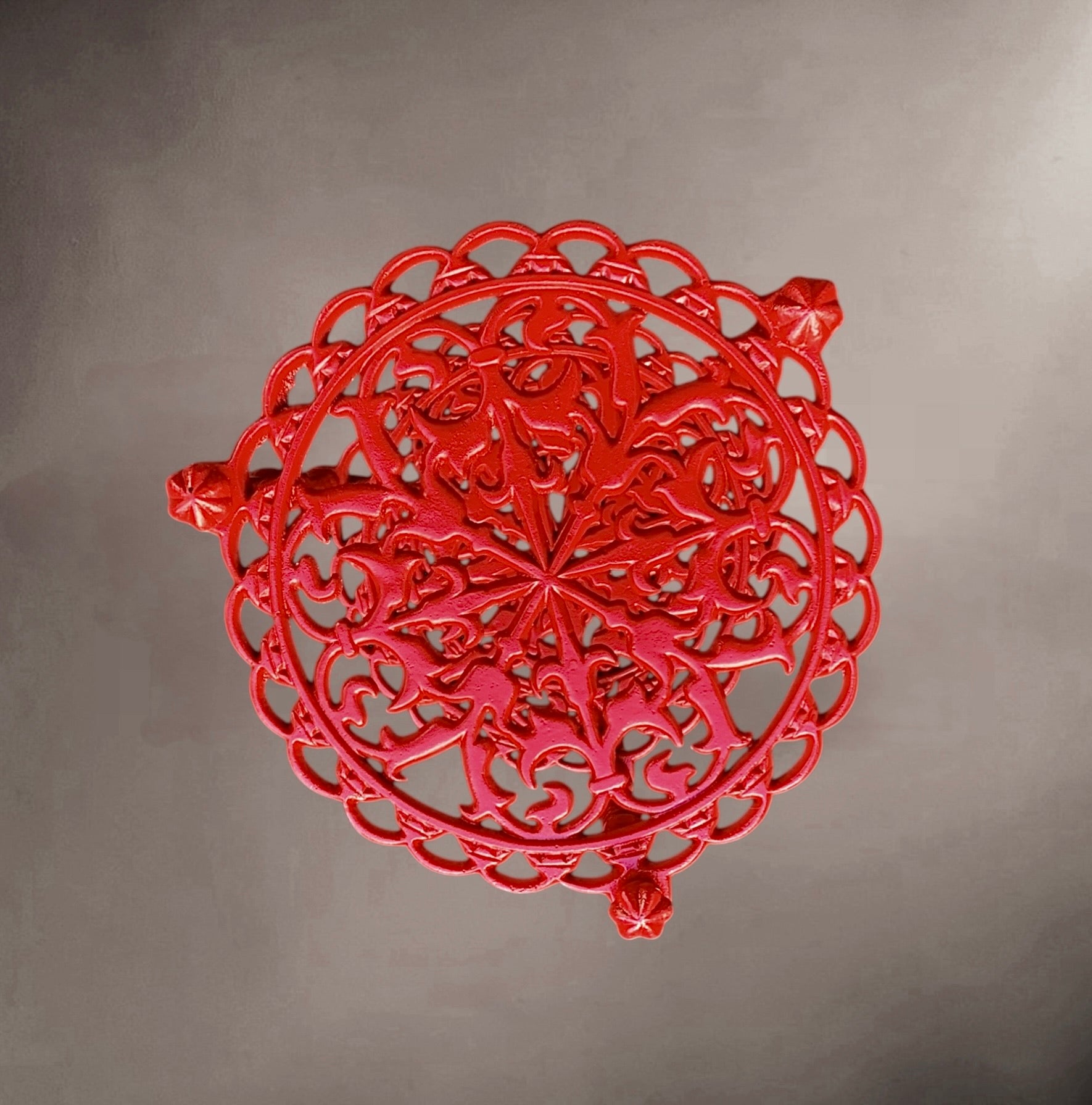 Porte-plantes vintage en fonte rouge années 60 | Tripode décoratif