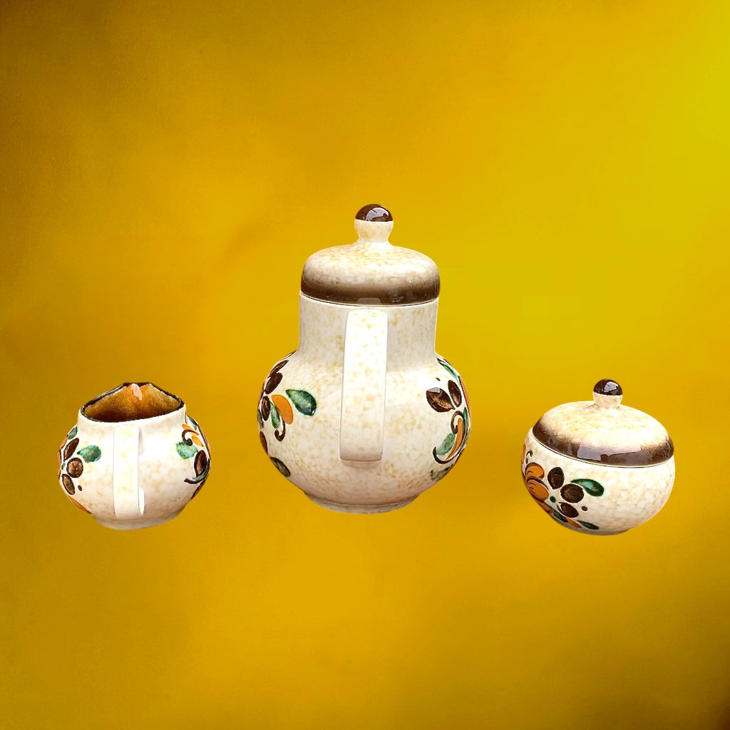 Service à Café Boch Corfou – Cafetière Sucrier Pot à Lait et 2 Tasses – Décor Floral Orange Brun Vert – Années 60 70