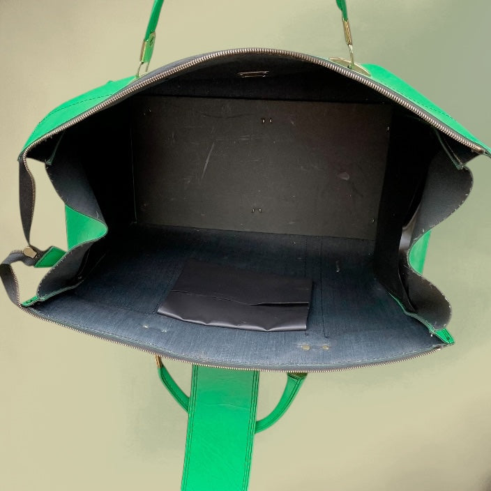Sac de Voyage en Skaï Vert Lumineux – Années 60 70