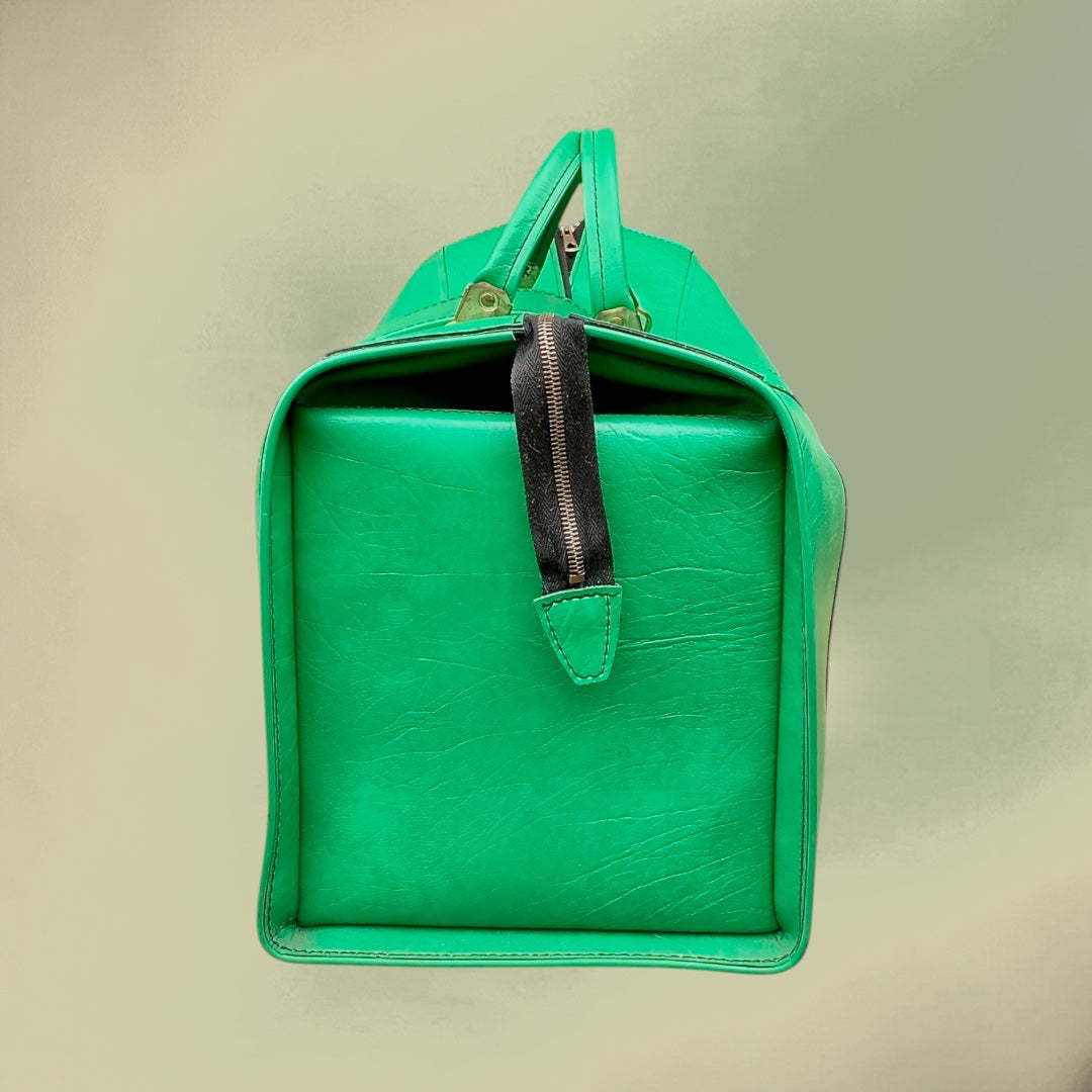 Sac de Voyage en Skaï Vert Lumineux – Années 60 70