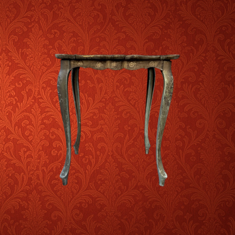 Table d’Appoint Florentine en Résine Moulée Décor Baroque - Années 70