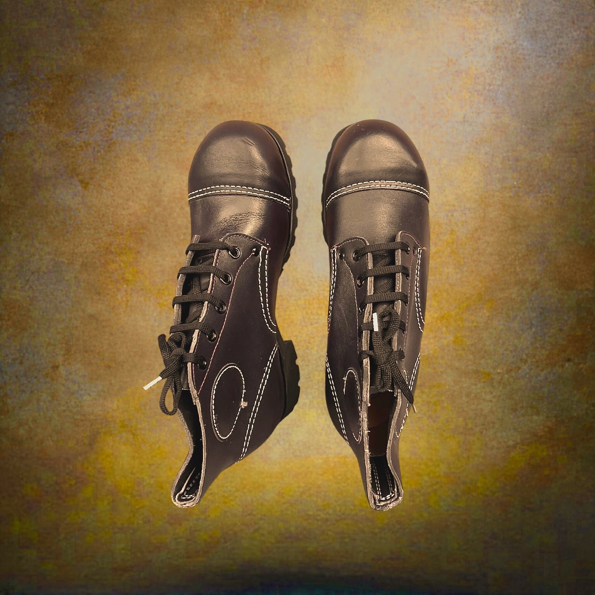 Chaussures CEBO Vintage Deadstock Cuir Marron Tchécoslovaquie Pointure 41 – Années 70