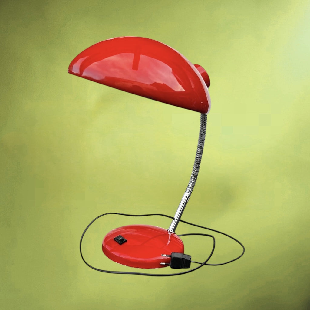 Lampe de bureau vintage rouge – métal laqué – esprit Space Age – années 1960–1970