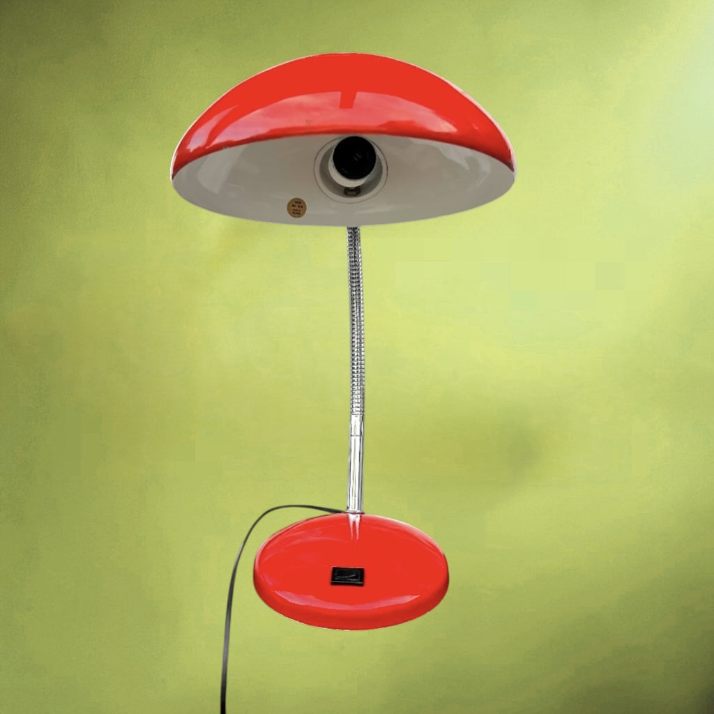 Lampe de bureau vintage rouge – métal laqué – esprit Space Age – années 1960–1970