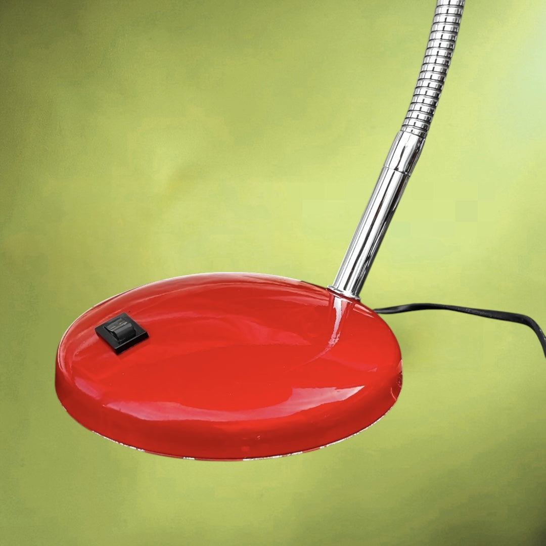 Lampe de bureau vintage rouge – métal laqué – esprit Space Age – années 1960–1970