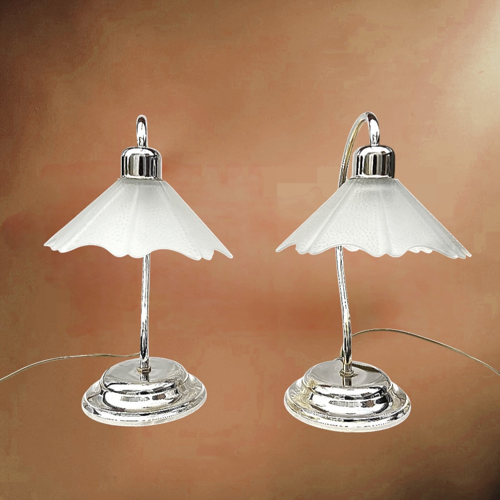 Paire de lampes vintage Massive chrome et verre dépoli texturé – lampes de table design années 80