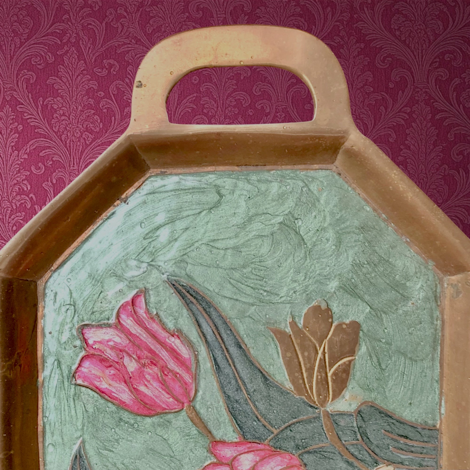 Petit Plateau en Laiton Cloisonné à Décor Floral Émaillé– Années 60