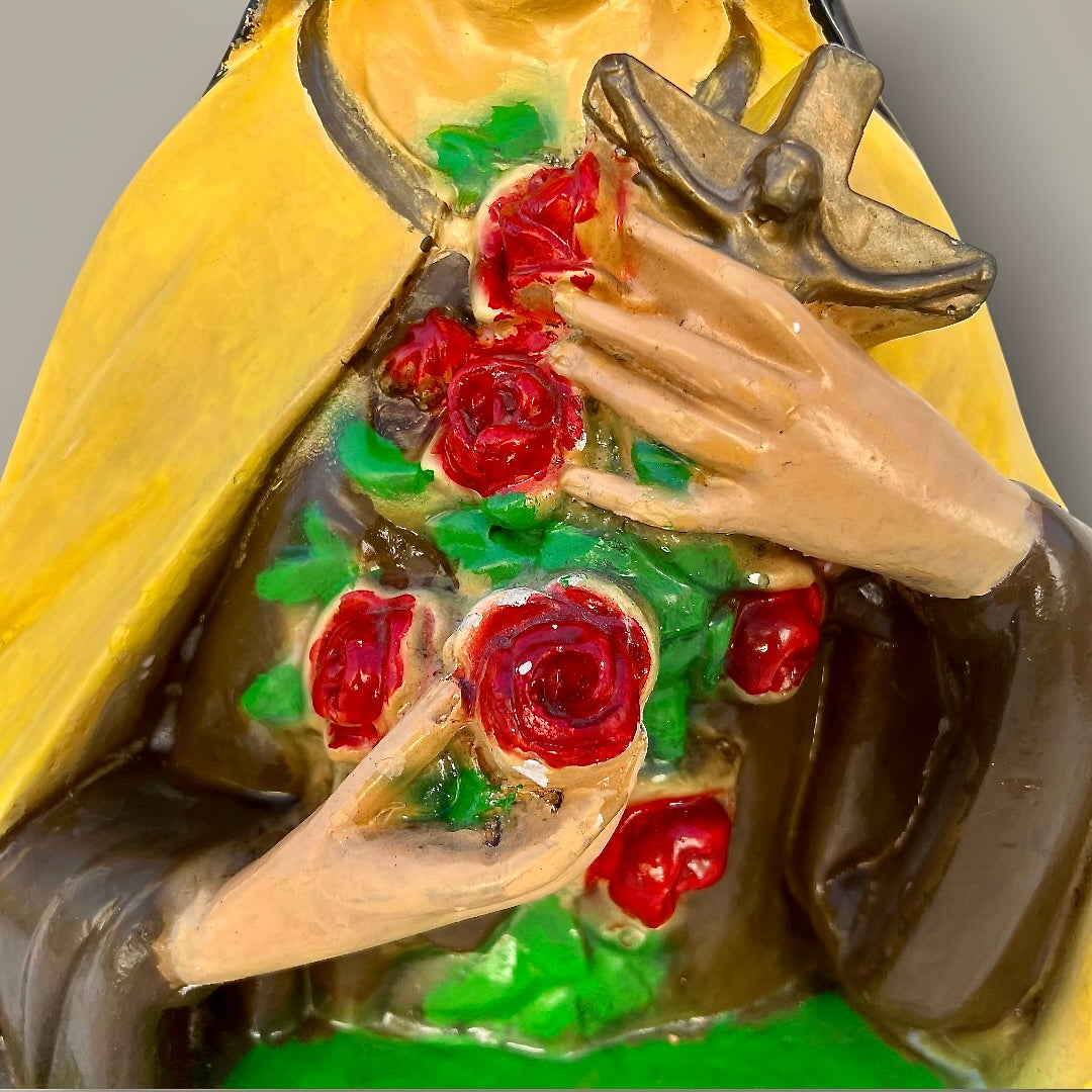 Buste ancien en plâtre polychrome Sainte-Thérèse de Lisieux – Années 1930
