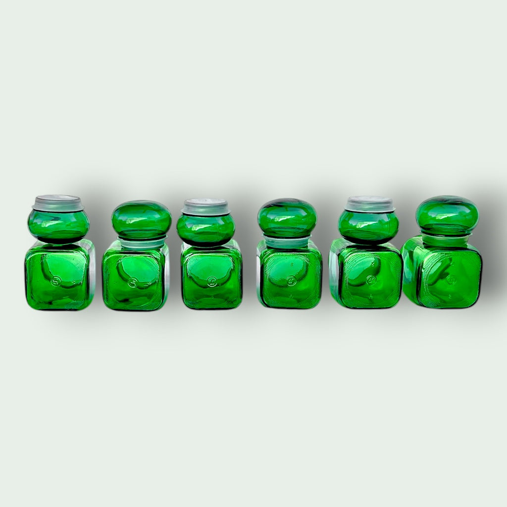 Lot de 6 pots d’apothicaire vintage en verre vert – années 1970 – H16 cm