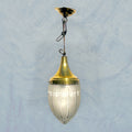Suspension Art Déco en laiton doré et verre dépoli sculpté – années 1930