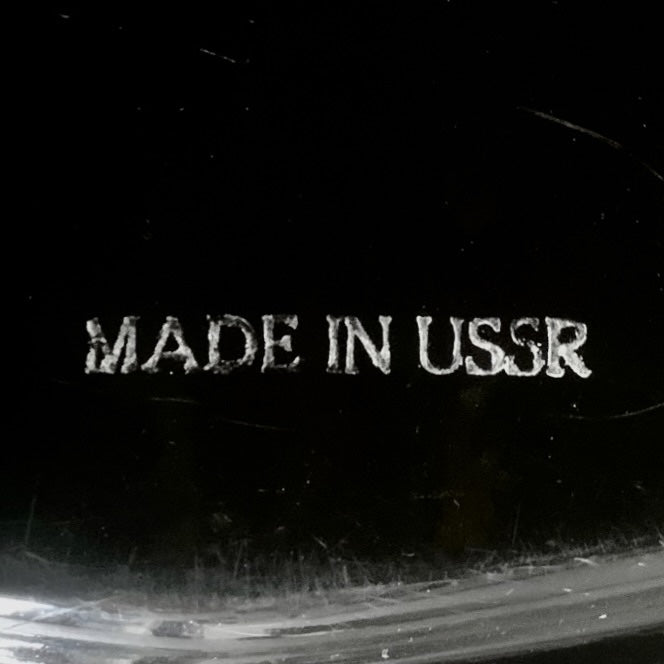 Plateau en Tôle Émaillée Noire à Décor Floral Peint à la Main - URSS – Années 70-80