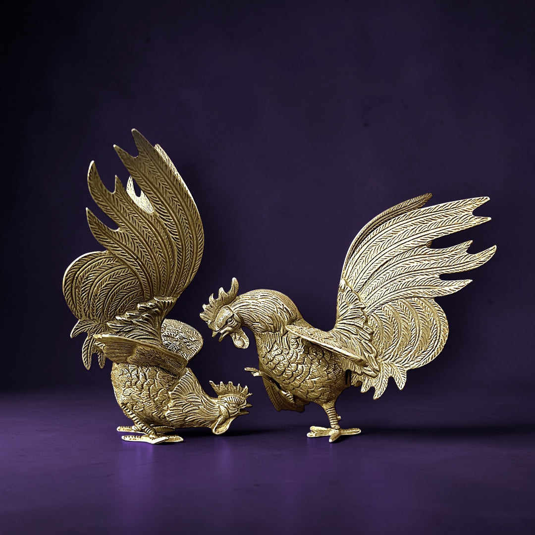 Couple de coqs vintage en métal – sculptures décoratives coqs combattants – années 1960