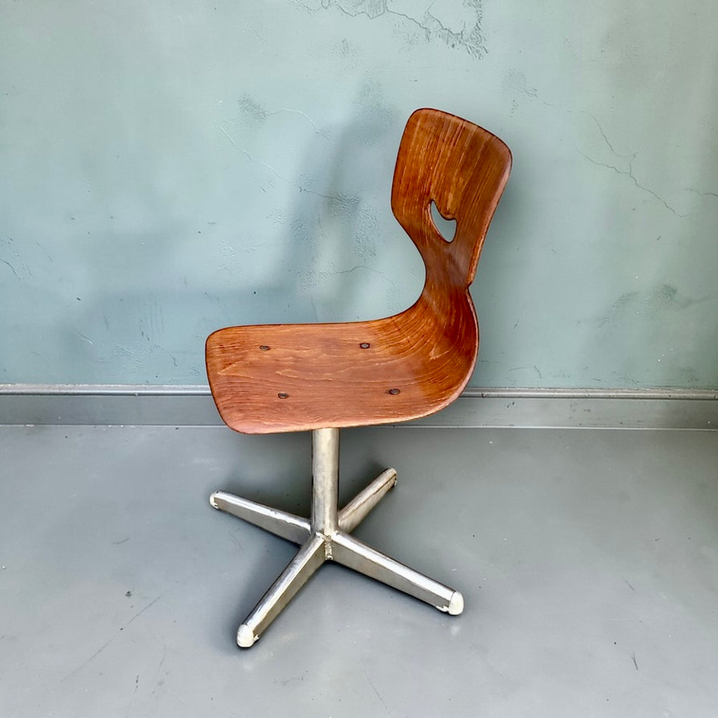 Chaise enfant vintage en bois moulé Pagholz – Smiley mini format