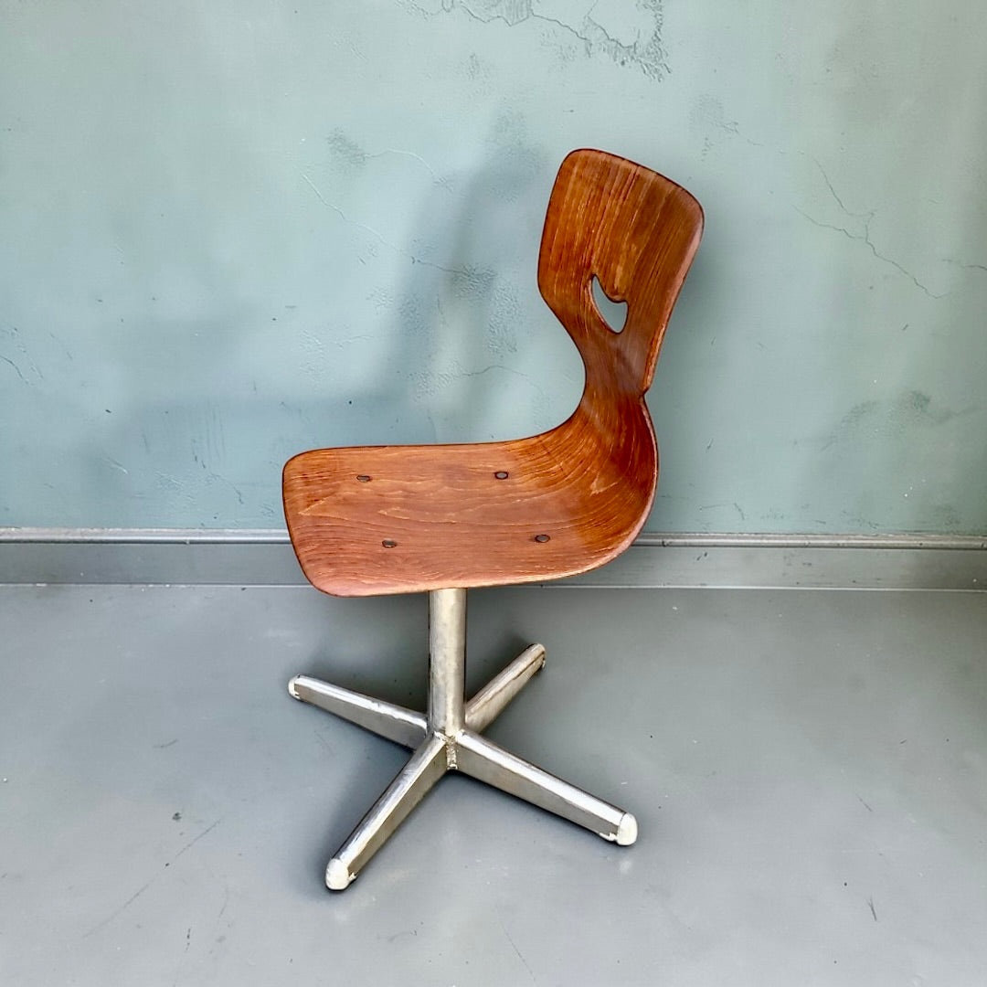 Chaise enfant vintage en bois moulé Pagholz – Smiley mini format