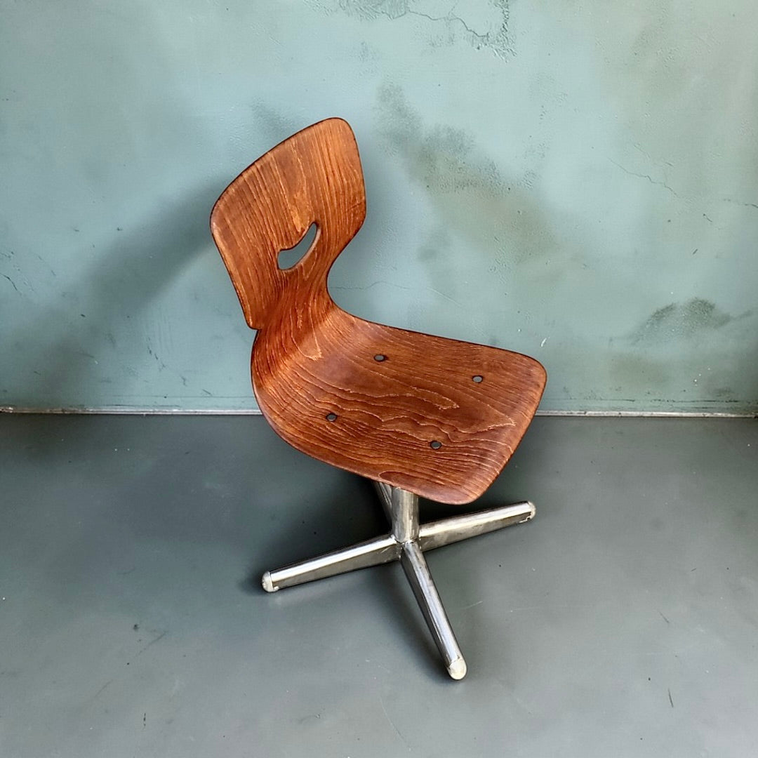 Chaise enfant vintage en bois moulé Pagholz – Smiley mini format
