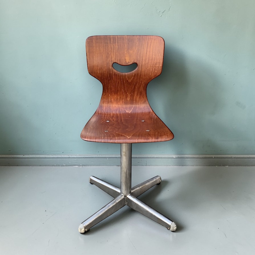 Chaise enfant vintage en bois moulé Pagholz – Smiley mini format