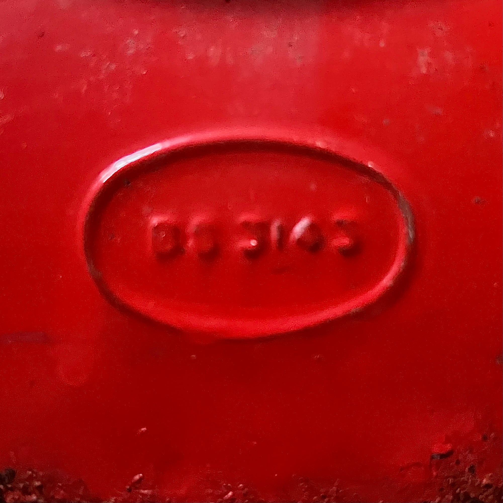 Ancienne lanterne de signalisation BS 3143 – métal rouge et verre – Grande-Bretagne