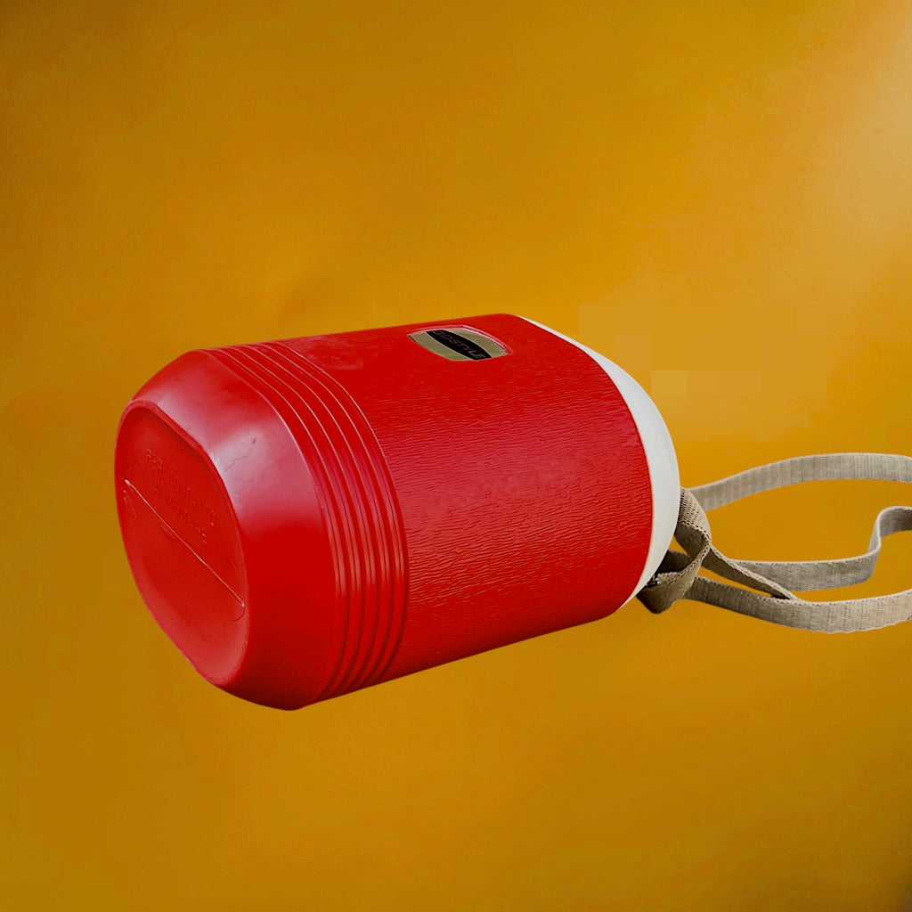Gourde Isotherme Giostyle Rouge en Plastique - Années 70-80