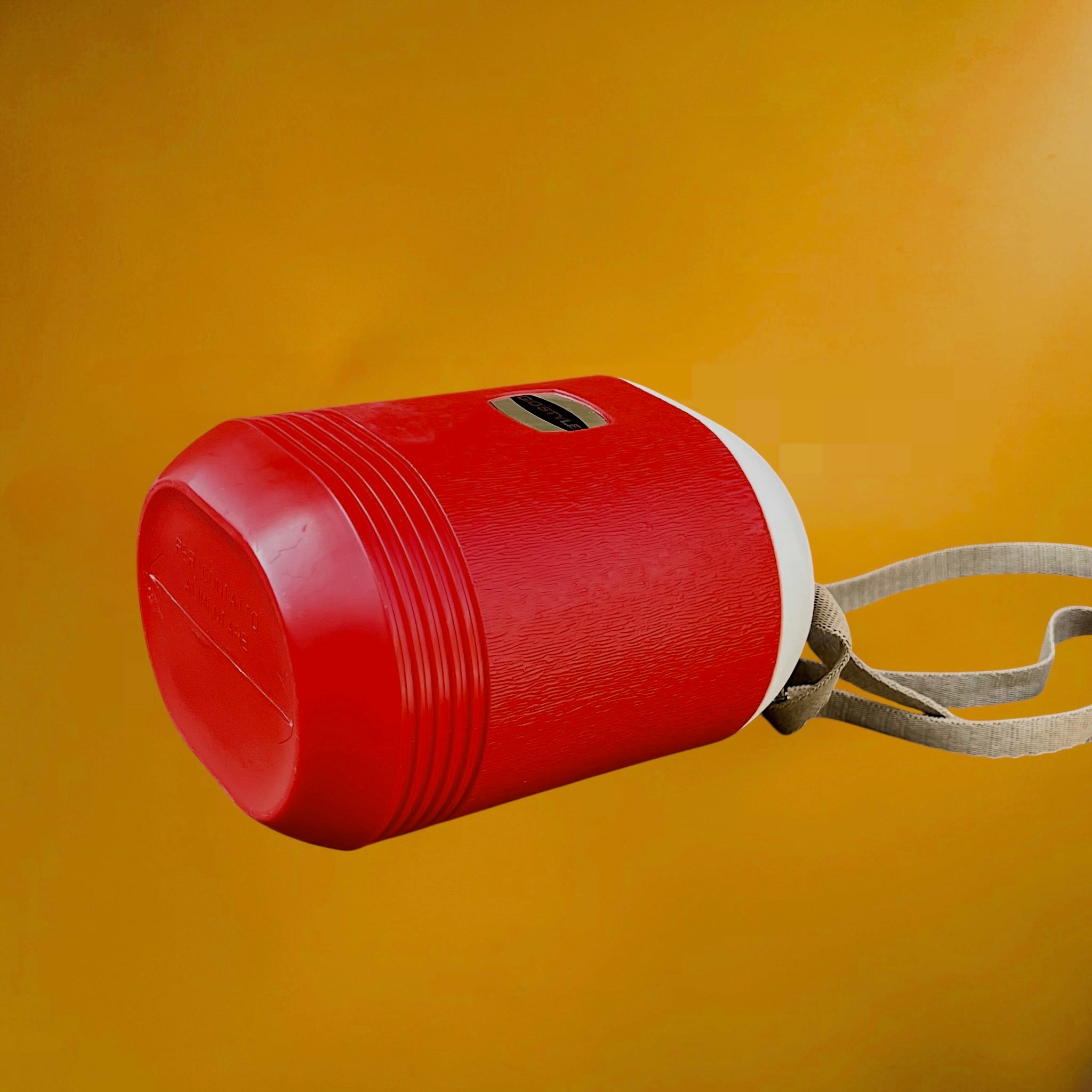 Gourde Isotherme Giostyle Rouge en Plastique - Années 70-80