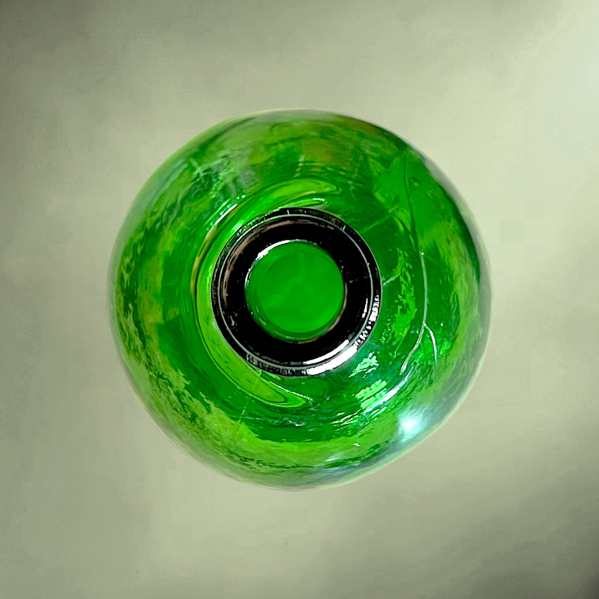 Grande bouteille ancienne en verre vert – bouteille de cave vintage – vase brocante – début XXe siècle