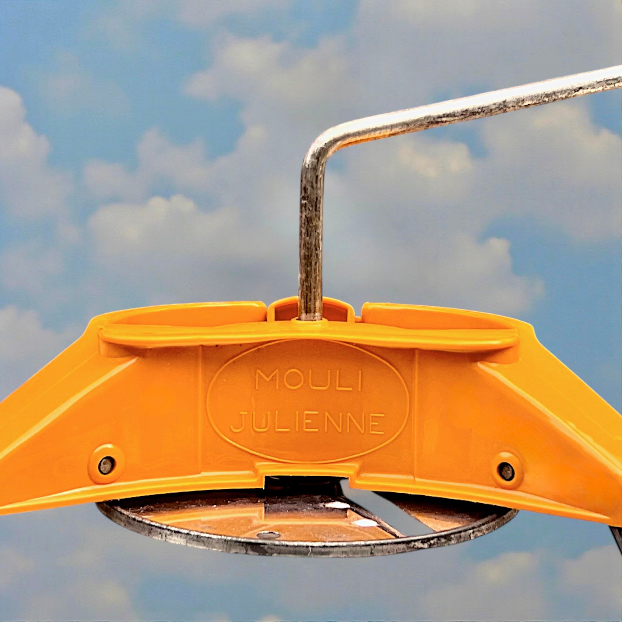 Mouli Julienne 445 Moulinex en Plastique Orange avec 5 Grilles et Boîte d’Origine - Années 70