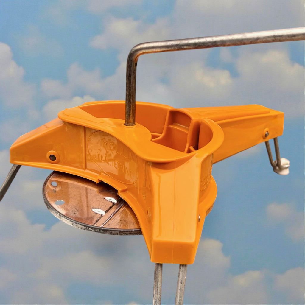 Mouli Julienne 445 Moulinex en Plastique Orange avec 5 Grilles et Boîte d’Origine - Années 70