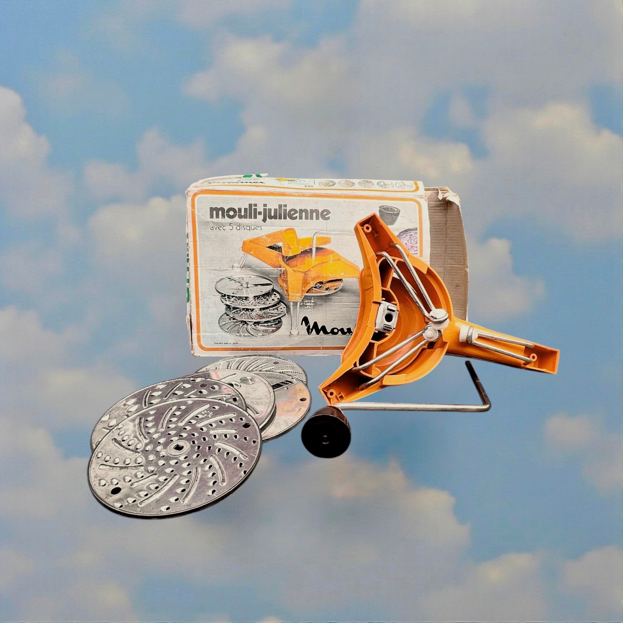 Mouli Julienne 445 Moulinex en Plastique Orange avec 5 Grilles et Boîte d’Origine - Années 70