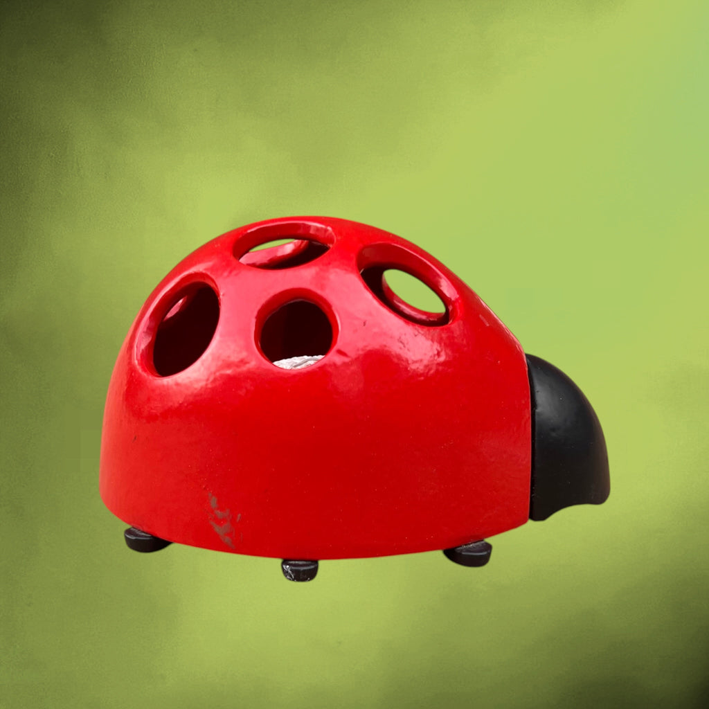 Distributeur de ficelle mural vintage coccinelle – fonte rouge et noire – boîte à ficelle cuisine atelier jardin – objet déco rétro années 60