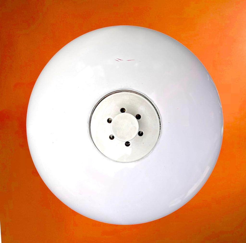 Lampe champignon vintage Massive Belgium années 70 – lampe design space age blanche métal et dôme plastique