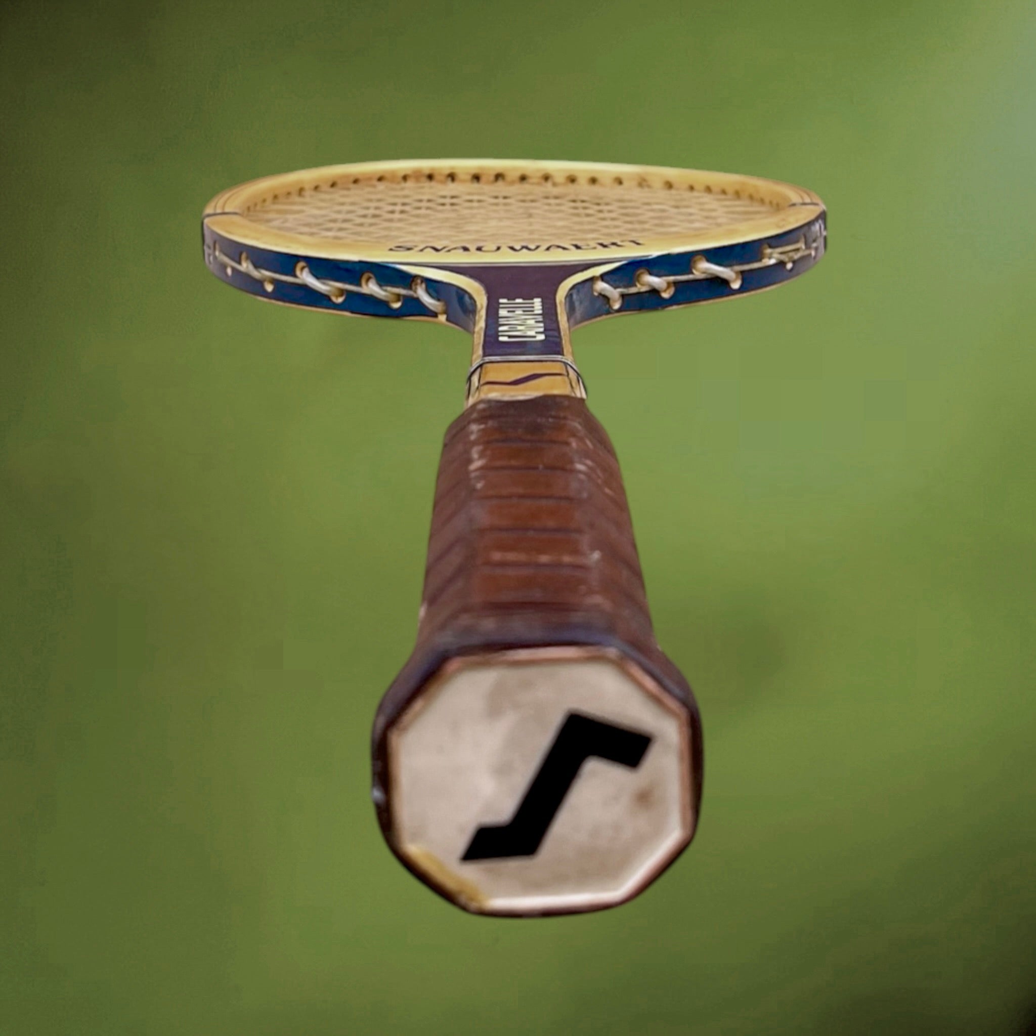 Raquette de tennis vintage Snauwaert Caravelle en bois – raquette tennis ancienne Belgique – décoration sport rétro – collection tennis bois