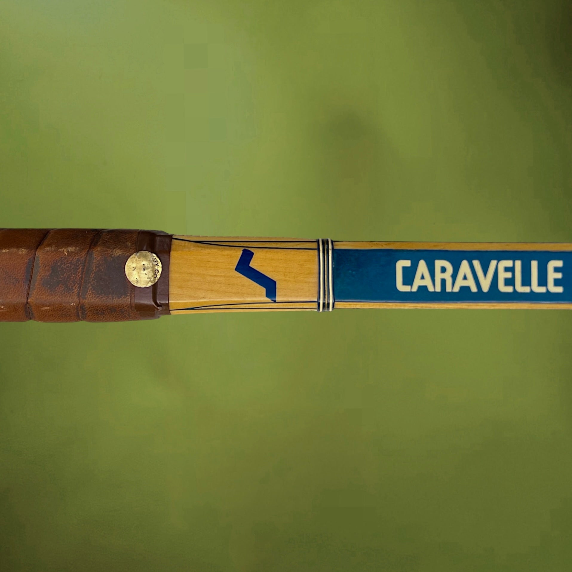 Raquette de tennis vintage Snauwaert Caravelle en bois – raquette tennis ancienne Belgique – décoration sport rétro – collection tennis bois