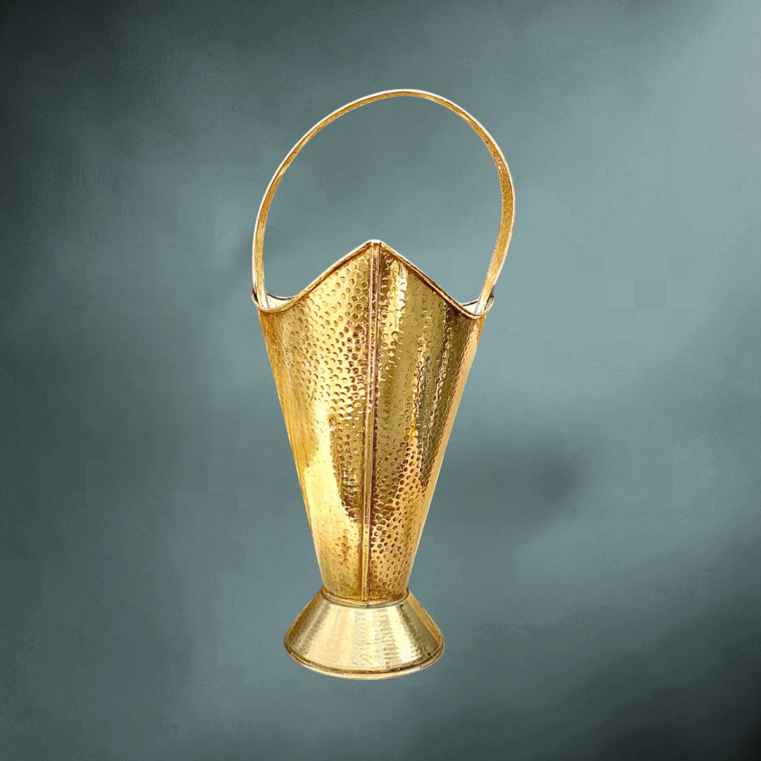 Grand porte-parapluie vintage en laiton martelé Mecap – Belgique, design dinanderie années 1950-60