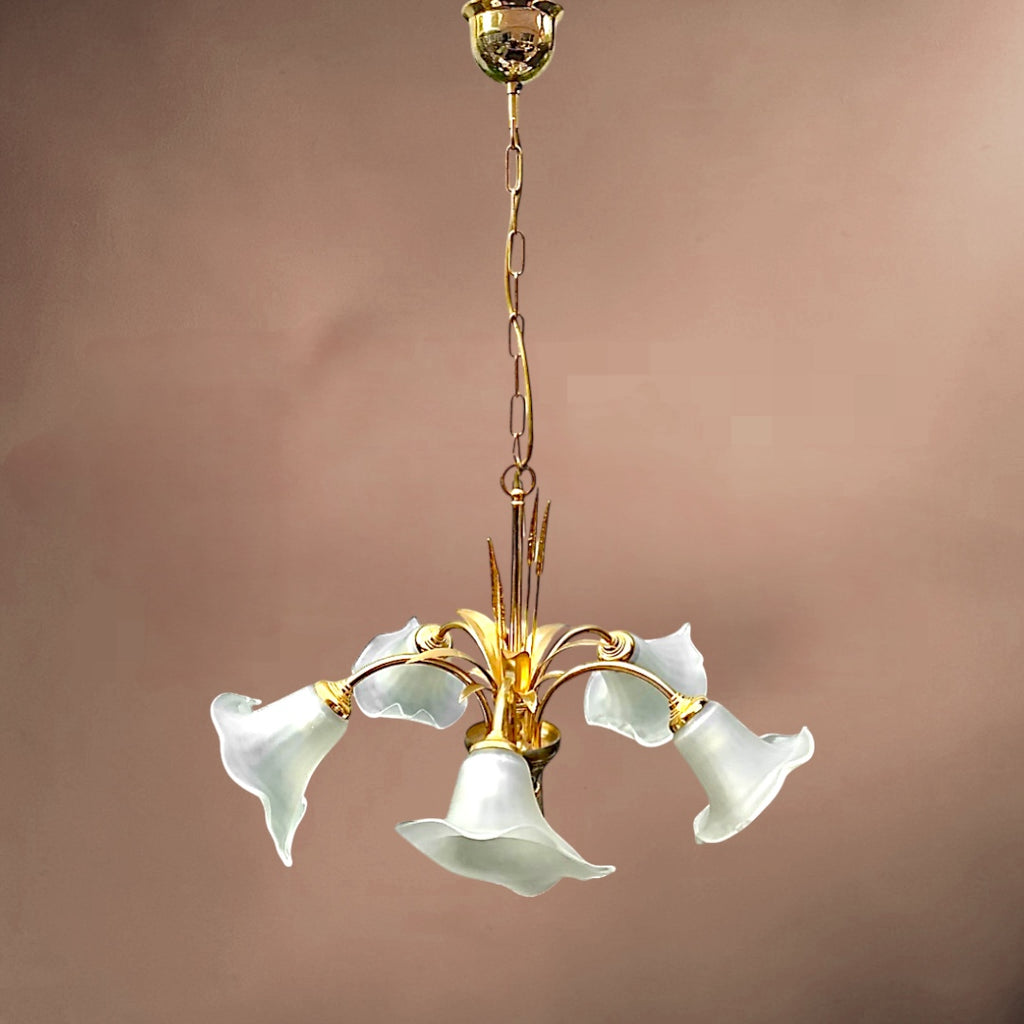 Lustre vintage MASSIVE 5 branches doré – verre sablé fleur – style Hollywood Regency années 70