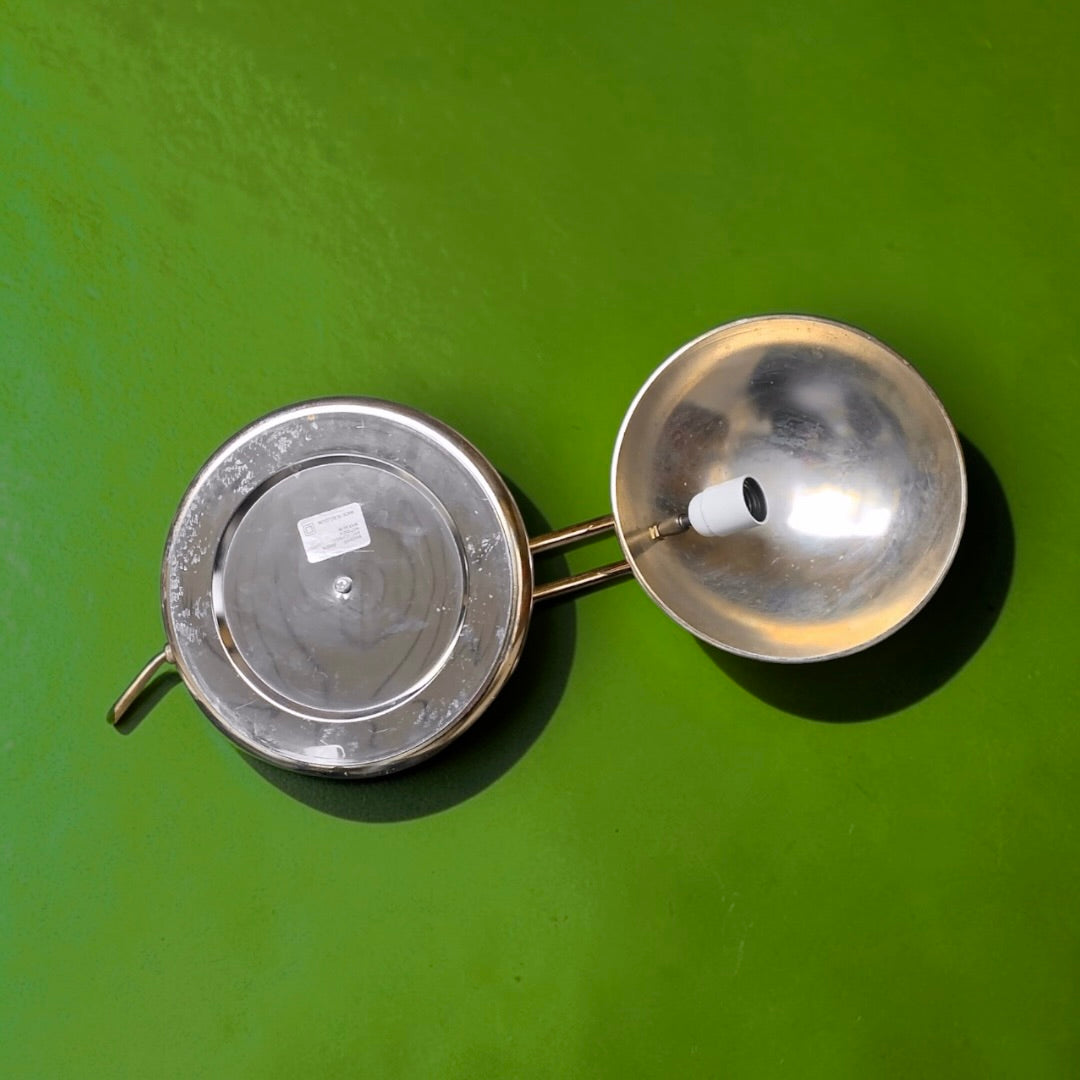 Lampe à poser Massive – design Space Age UFO – Belgique, années 1970