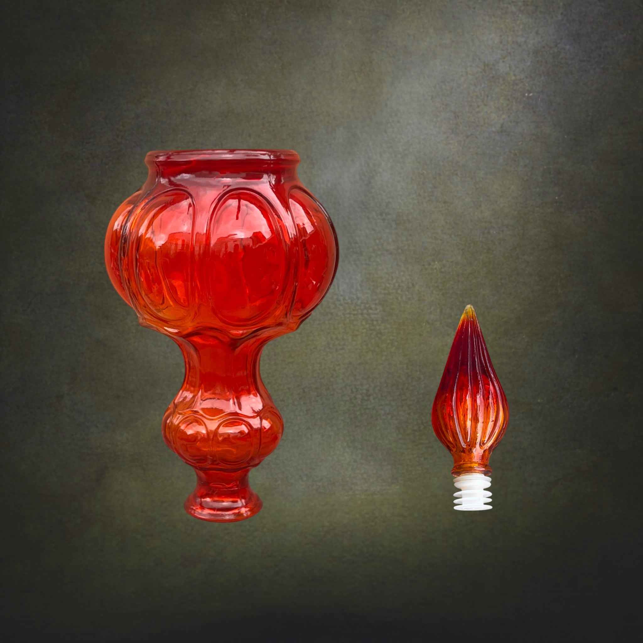Carafe Genie Bottle En Verre Rouge Orangé, Empoli Italie – Années 60