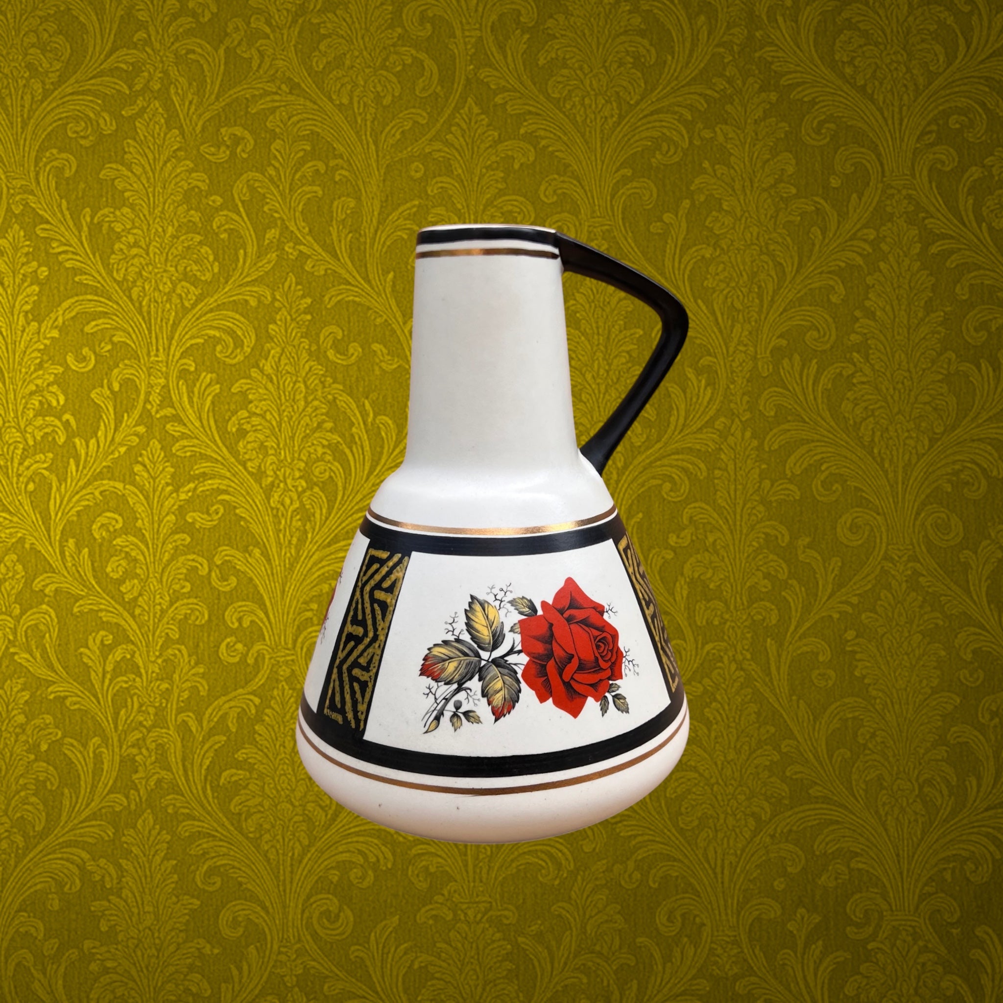 Vase Dümler &amp; Breiden en Céramique à Décor de Roses Rouges – Années 1960