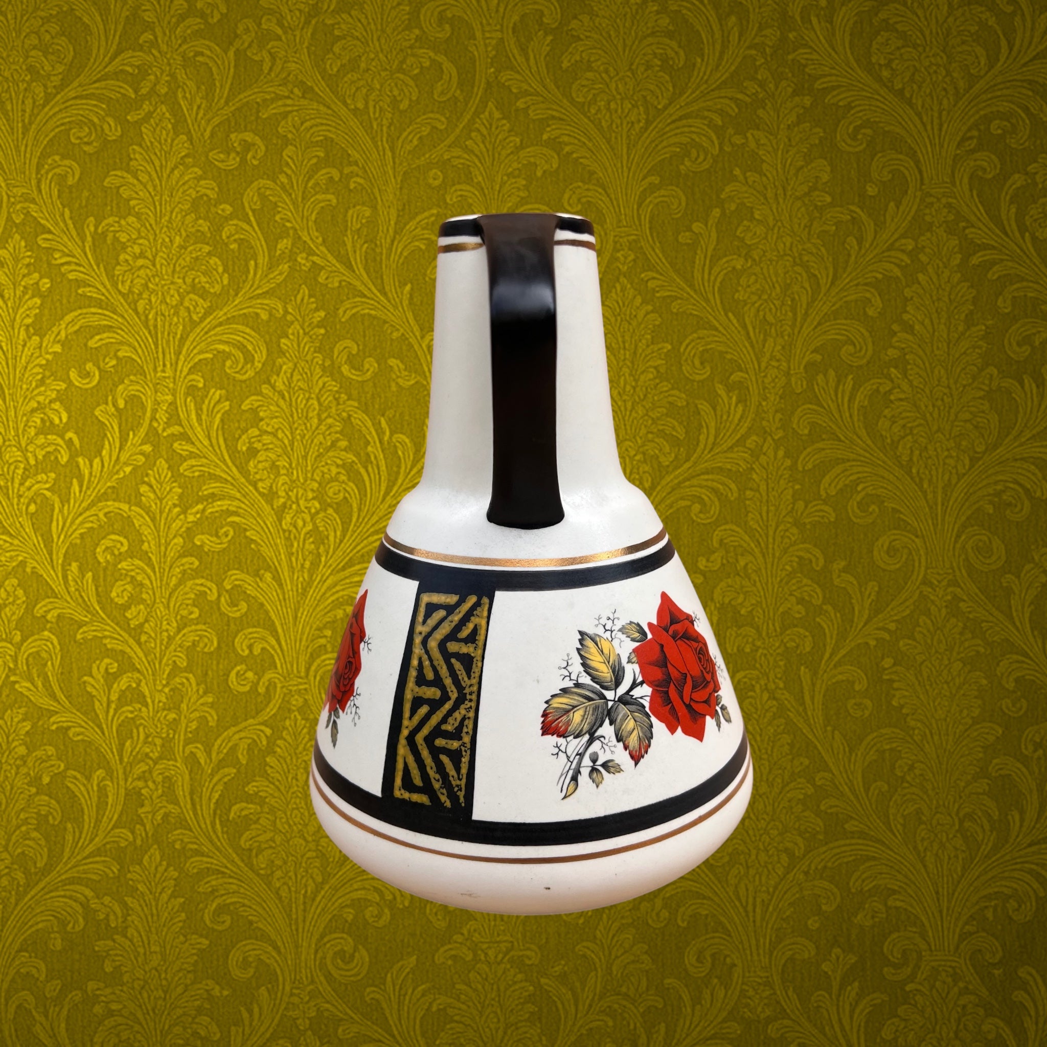 Vase Dümler &amp; Breiden en Céramique à Décor de Roses Rouges – Années 1960