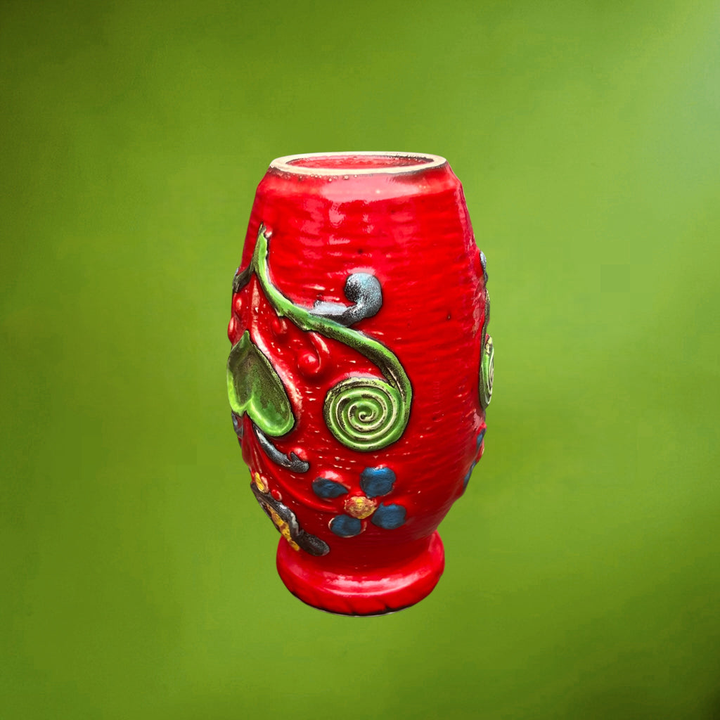 Vase Bay Keramik Rouge à Décor Floral en Relief – Années 60-70