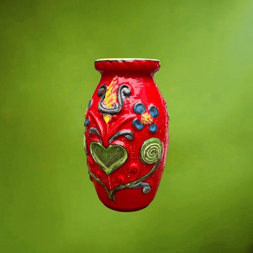 Vase Bay Keramik Rouge à Décor Floral en Relief – Années 60-70