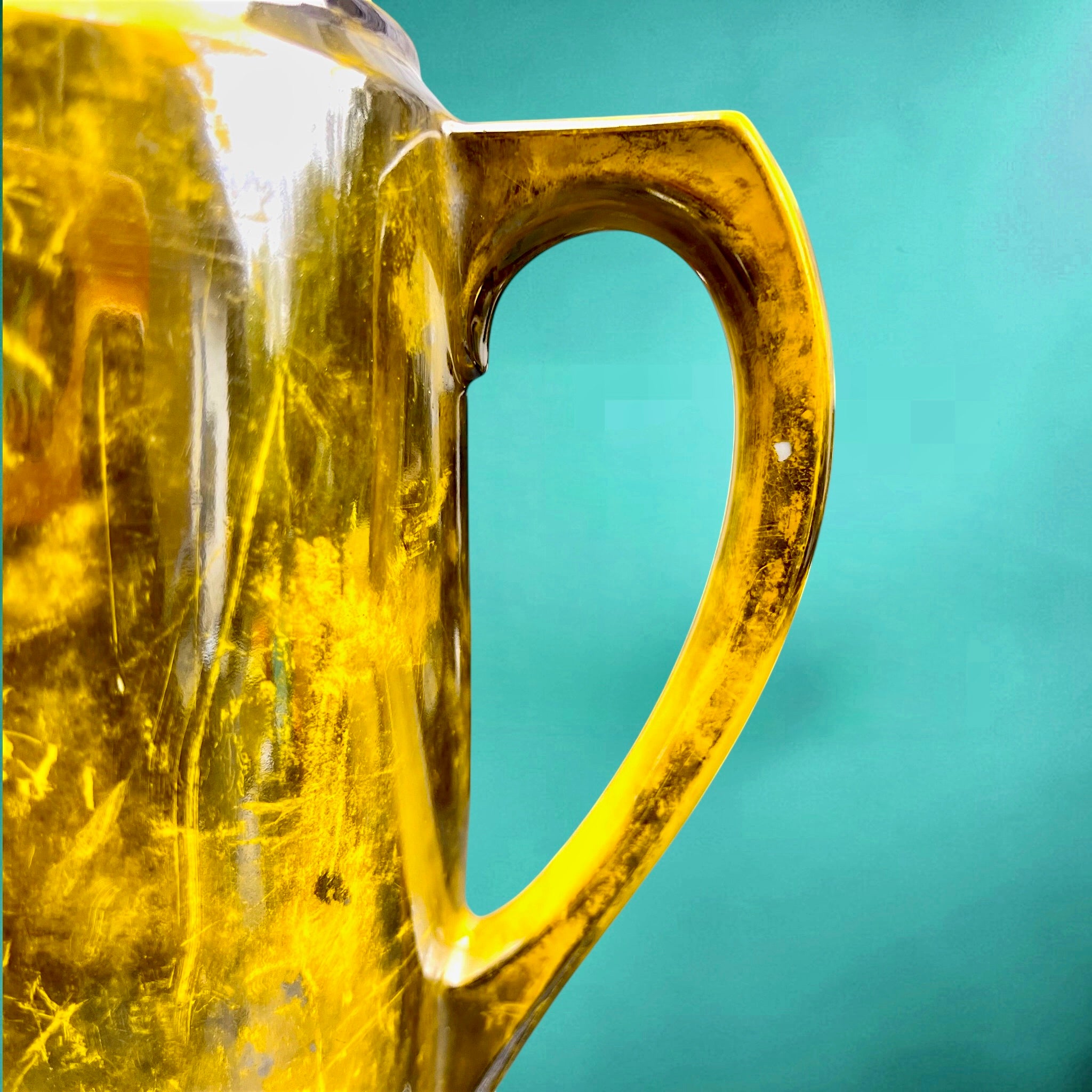Cafetière vintage en céramique vernissée jaune et brune irisée années 50