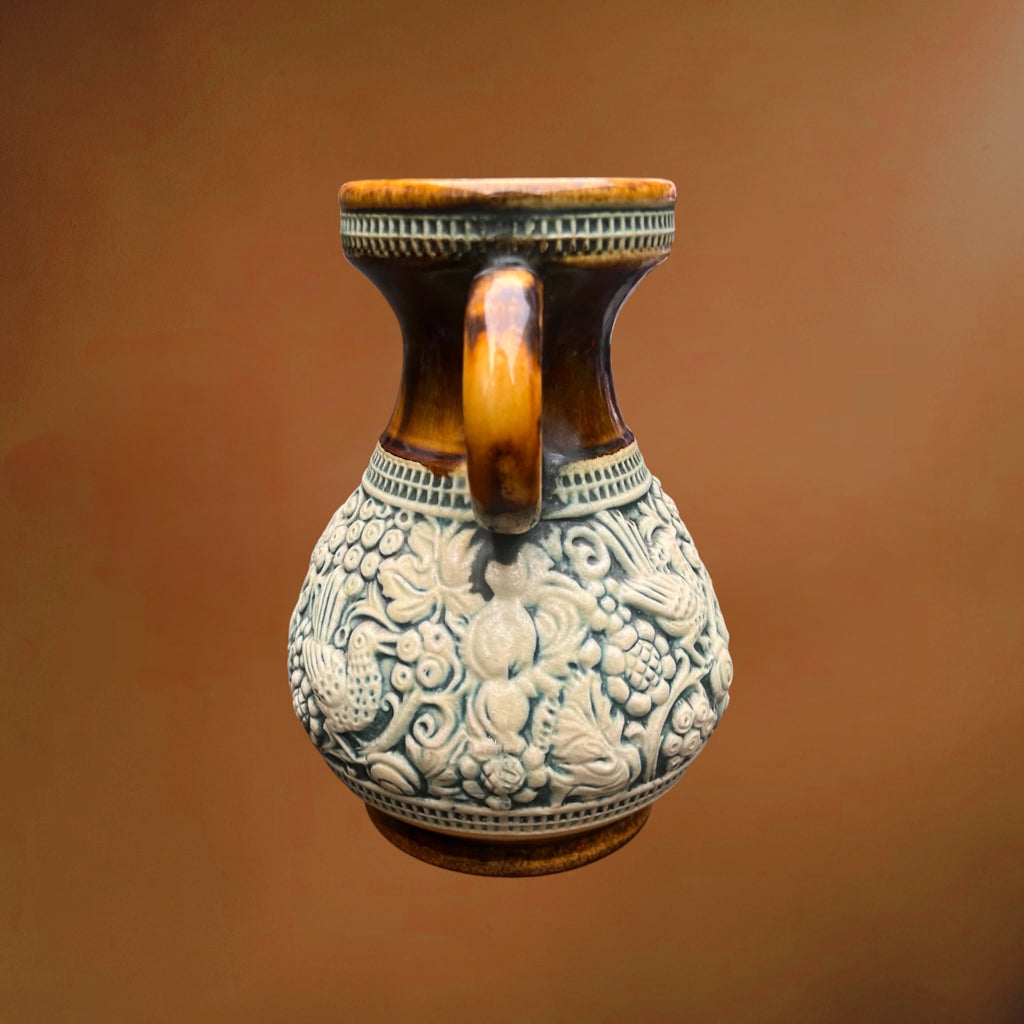 Vase Pichet Dümler & Breiden 2/20 en Céramique à Décor d’Oiseaux en Relief – Années 60-70