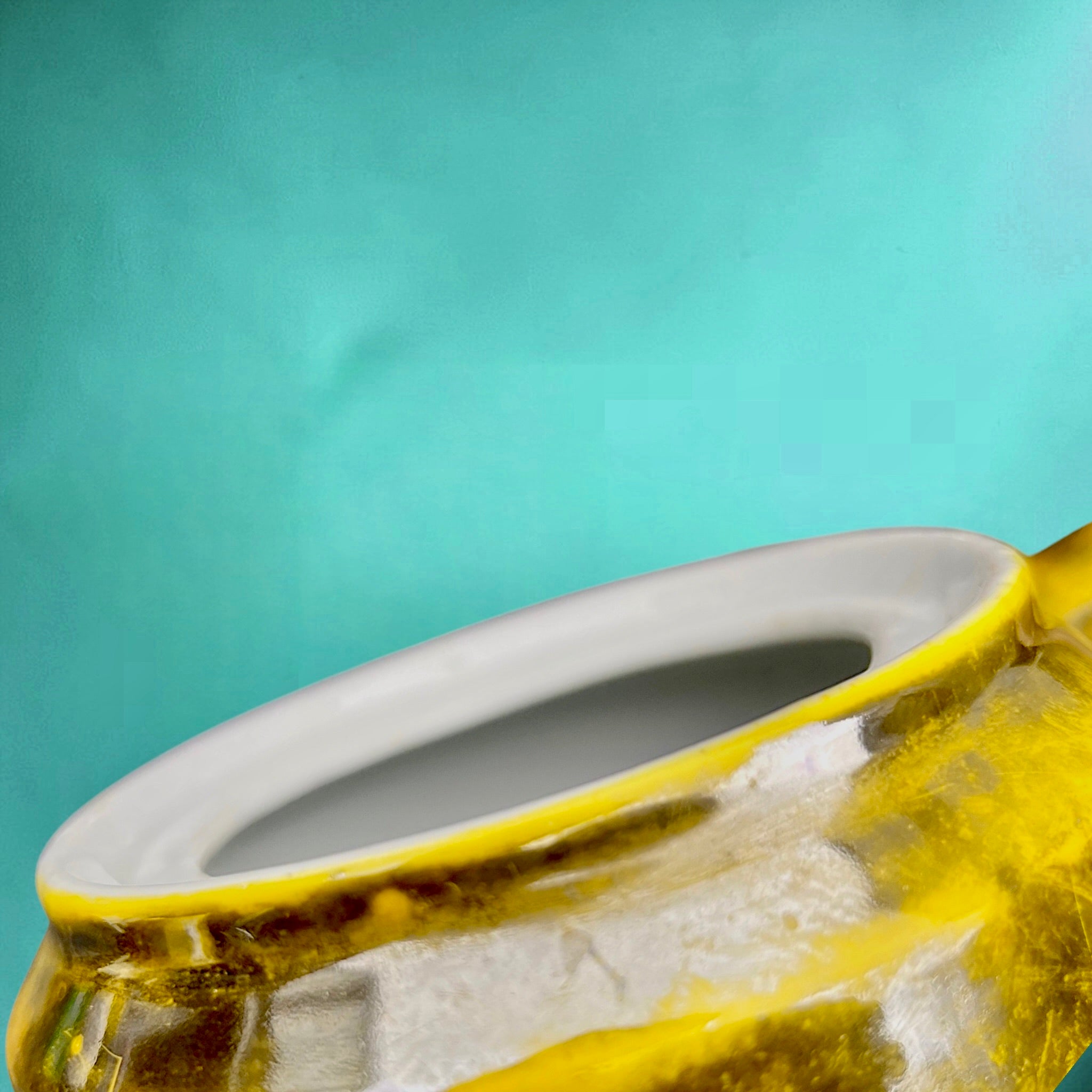 Cafetière vintage en céramique vernissée jaune et brune irisée années 50