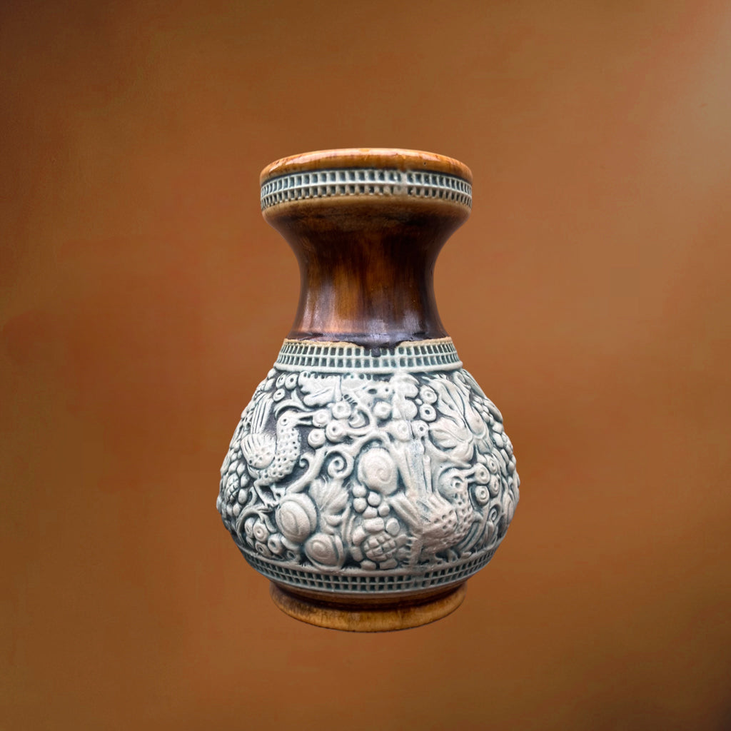 Vase Pichet Dümler & Breiden 2/20 en Céramique à Décor d’Oiseaux en Relief – Années 60-70