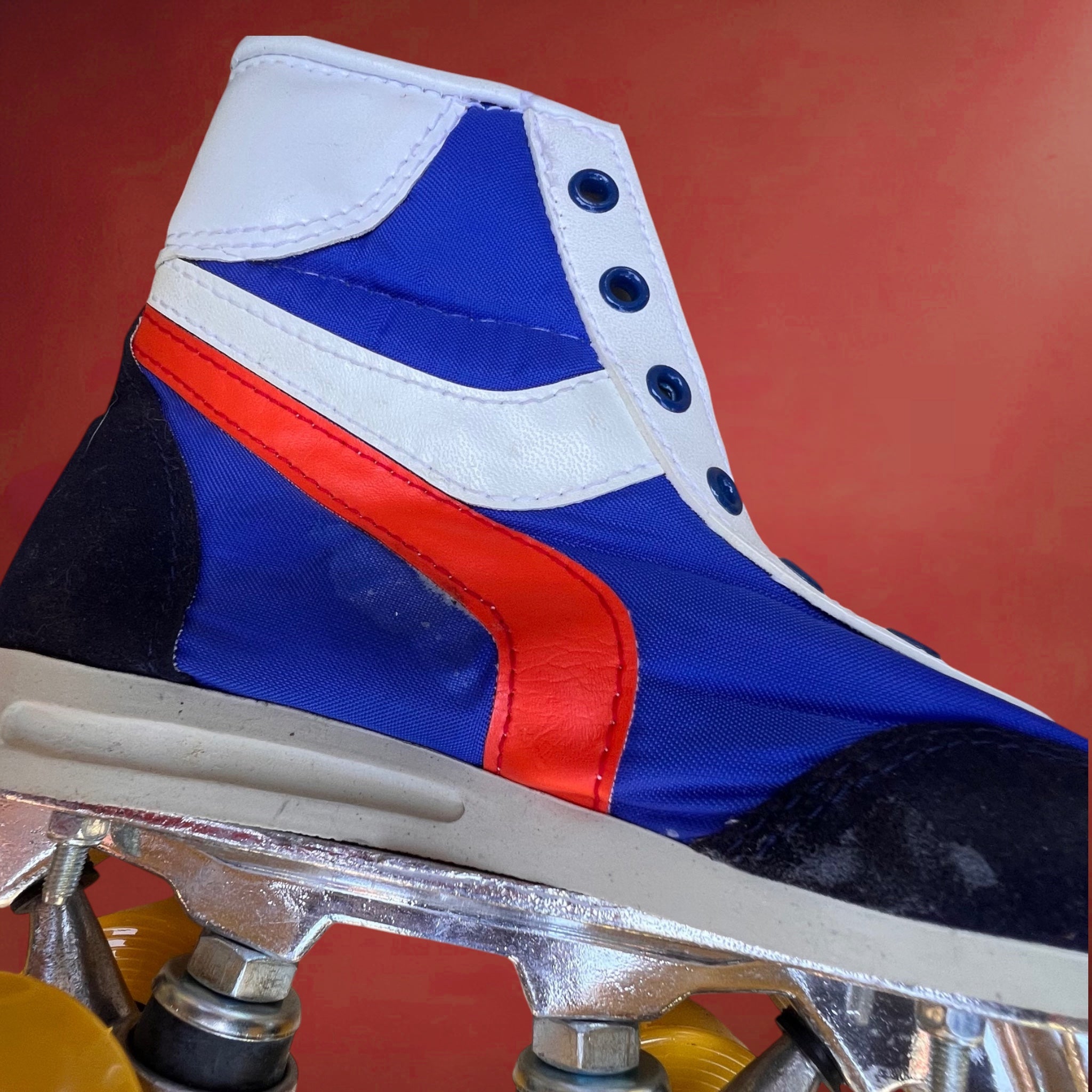 Patins à roulettes Skater pour enfant avec boîte d’origine – Années 1980
