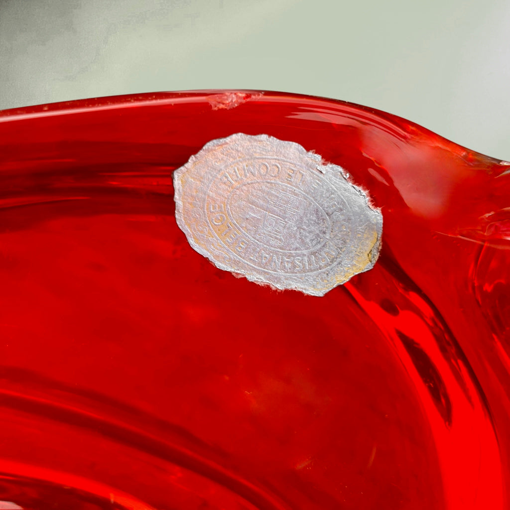 Grand cendrier en verre rouge de Braine-le-Comte – 2,240 kg - Années 1960-70