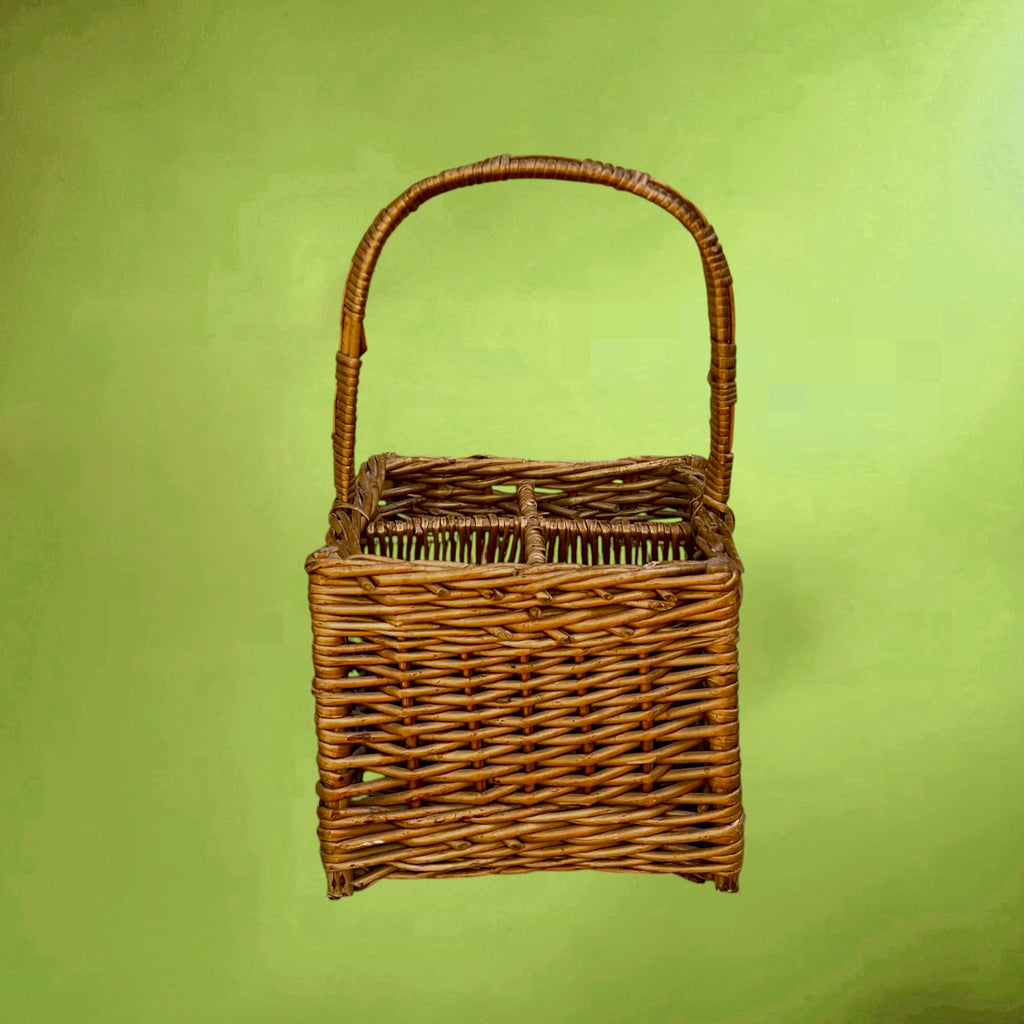 Panier Porte-Bouteilles en Osier Tressé à 4 Compartiments – Années 50