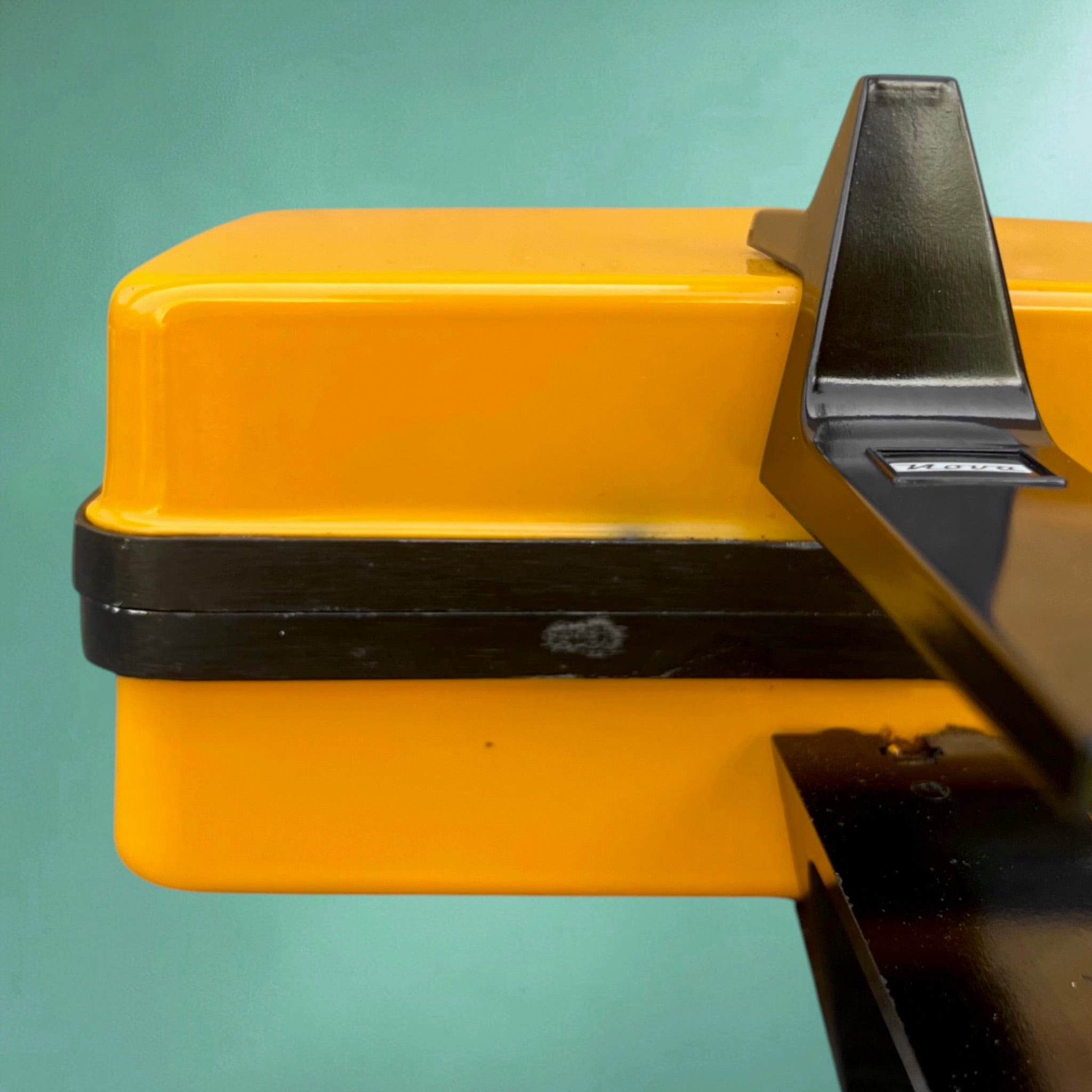 Appareil à Croque-Monsieur Nova Croc’Seconde Jaune d’Œuf – Années 1970
