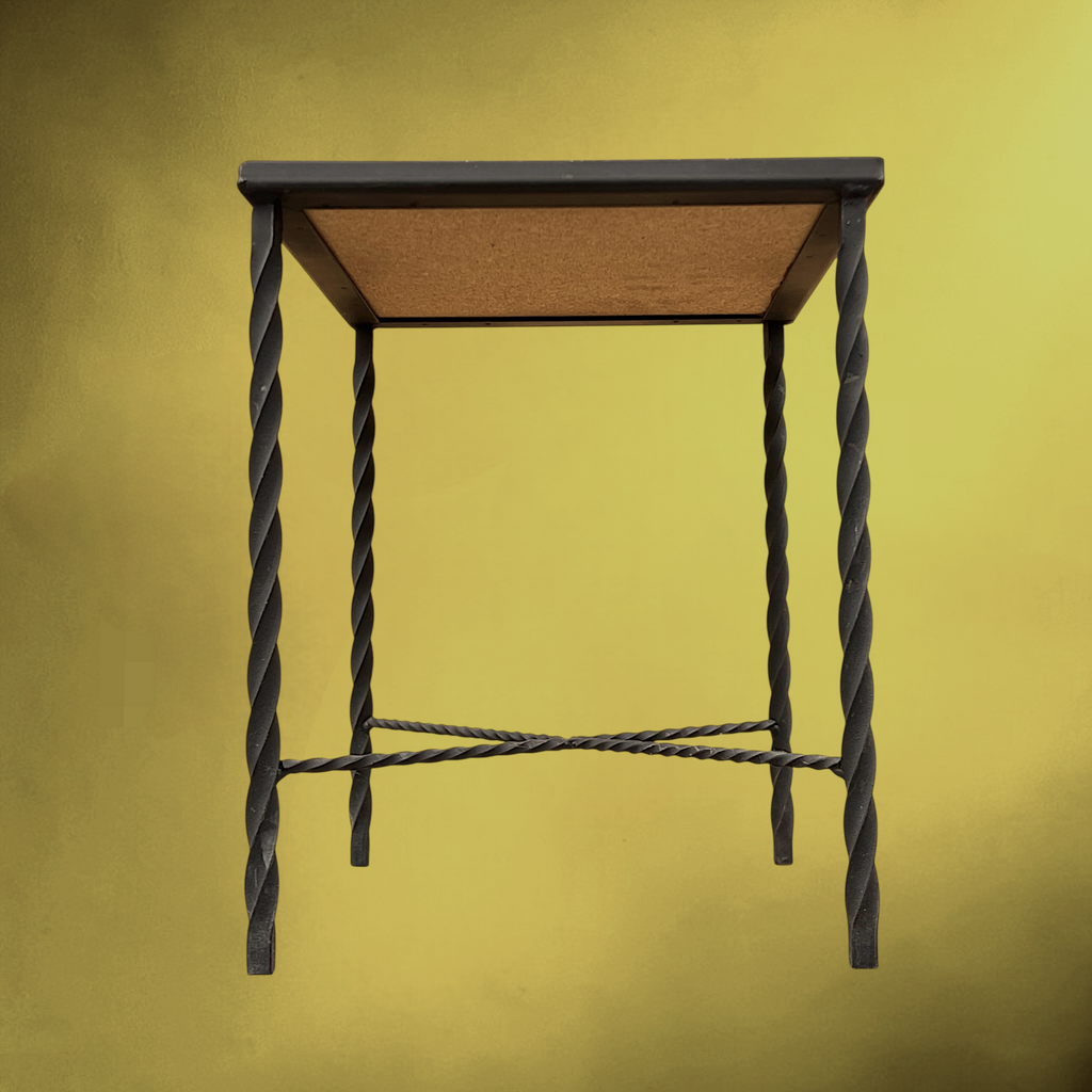 Table d’Appoint en Fer Forgé et Céramique – Années 1960-1970