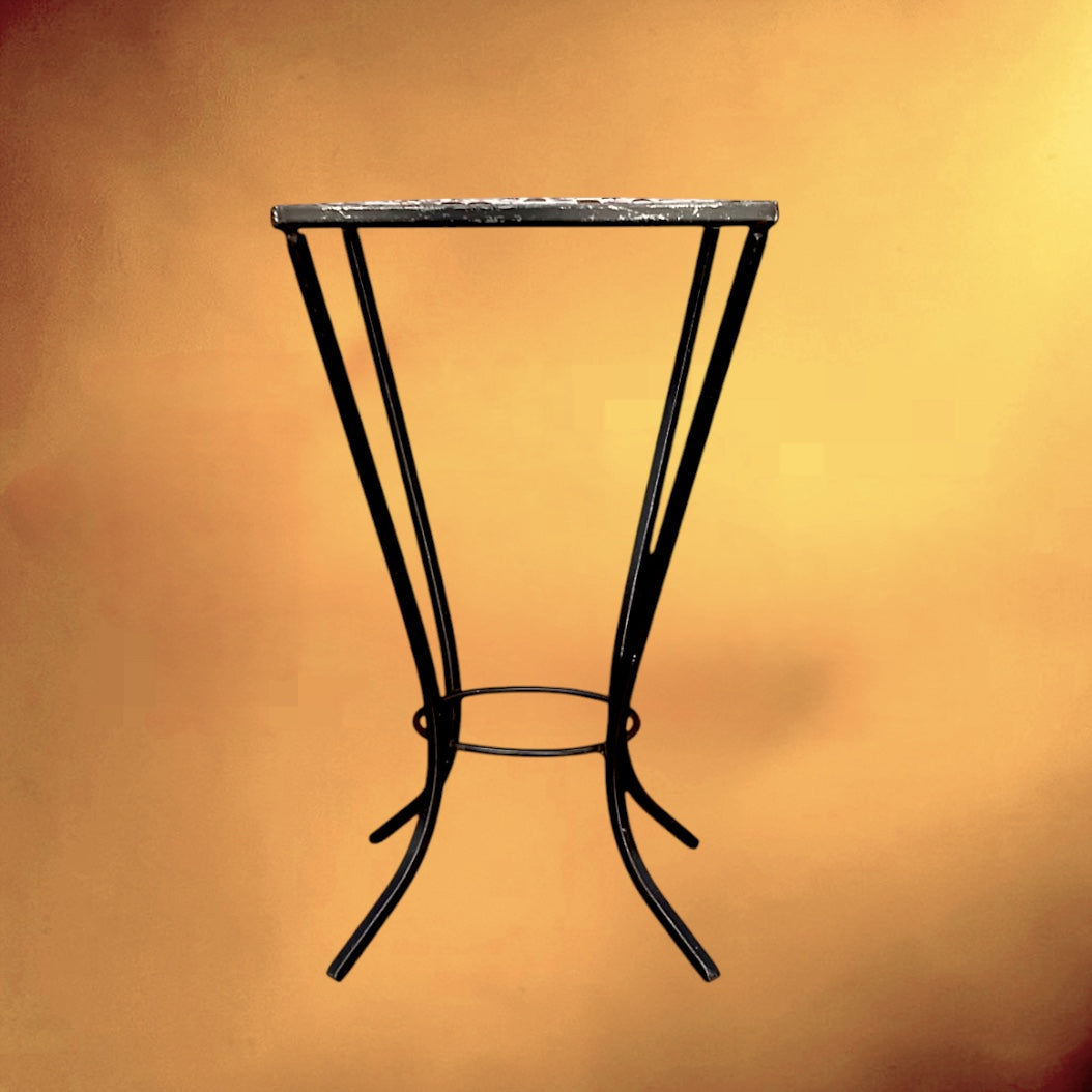 Petite Table d’Appoint En Fer Forgé Noir Et Mosaïque – Années 50-60