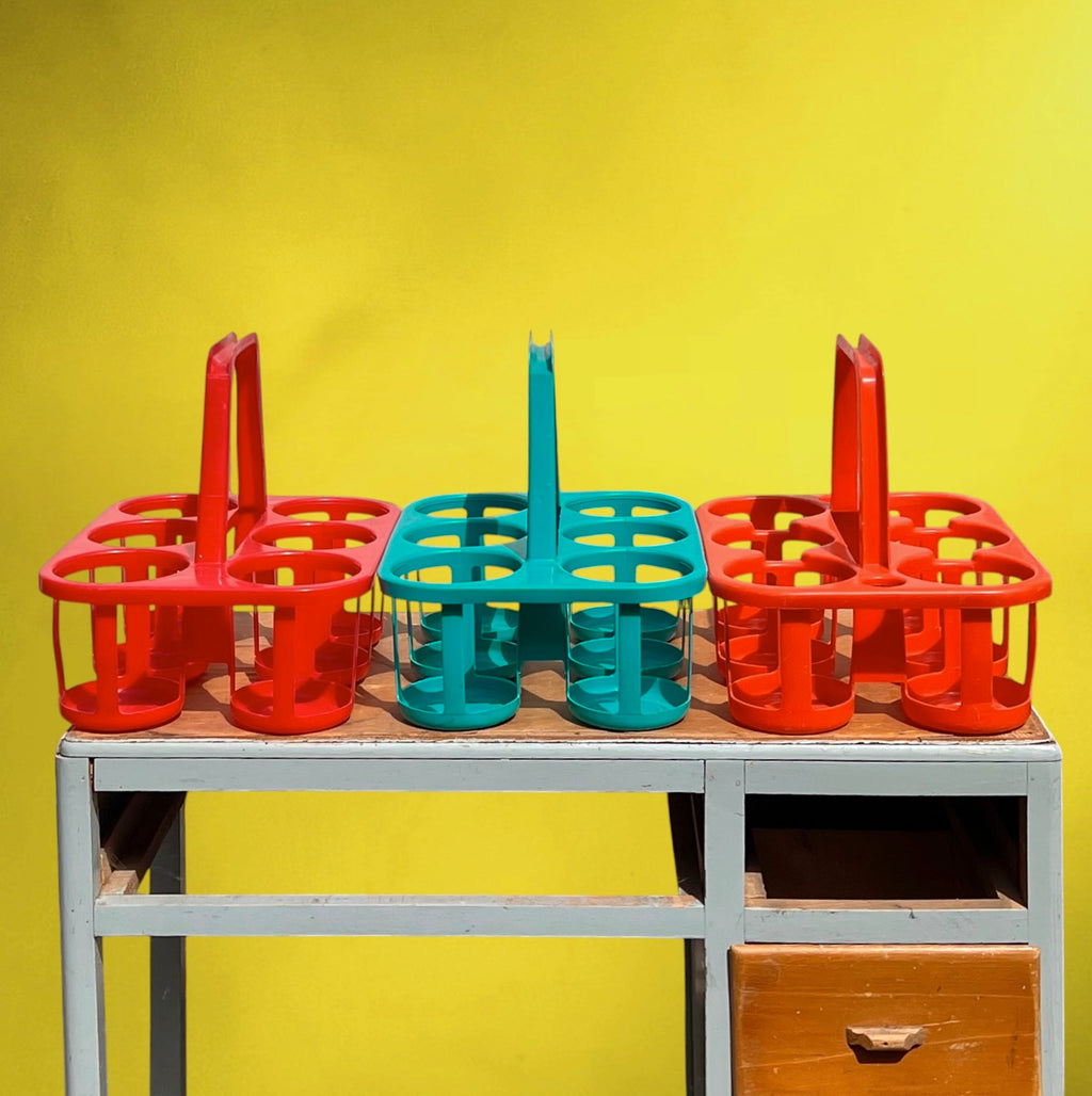 Trio de Porte-Bouteilles en Plastique Curver et Anonymes – Années 70